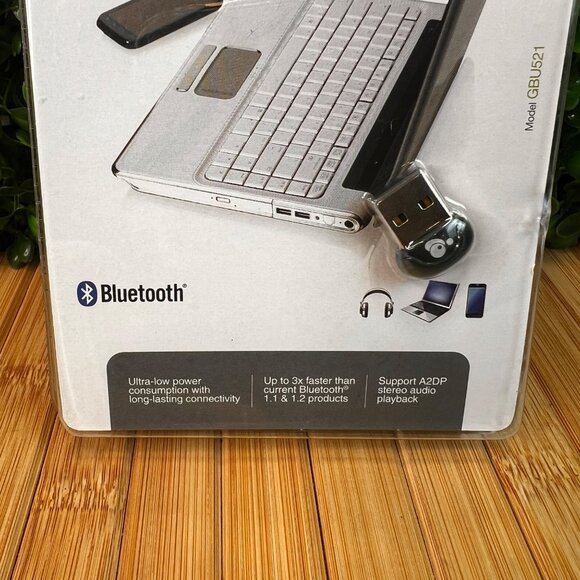 New IOGEAR USB 4.0 Bluetooth Micro Adapter GBU521 - Picture 3 of 6